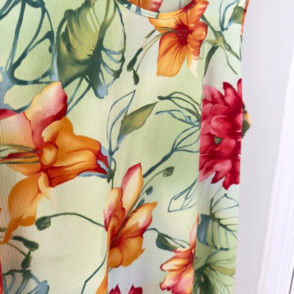 Maggie Sweet Green Floral Dress - Picture 5 of 10